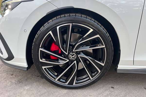 2024 Volkswagen Golf GTI 8