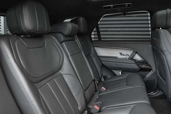 2025 Land Rover Range Rover Sport D250 Dynamic SE L461