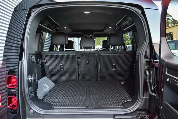 2024 Land Rover Defender 110 D350 Sedona Edition L663