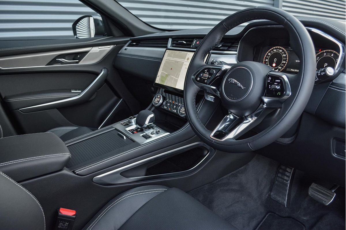 2025 Jaguar F-PACE P250 R-Dynamic SE 90th Anniversary Edition X761