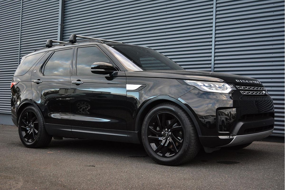 2018 Land Rover Discovery TD6 HSE Luxury Series 5