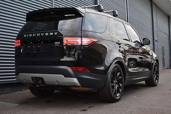 2018 Land Rover Discovery TD6 HSE Luxury Series 5