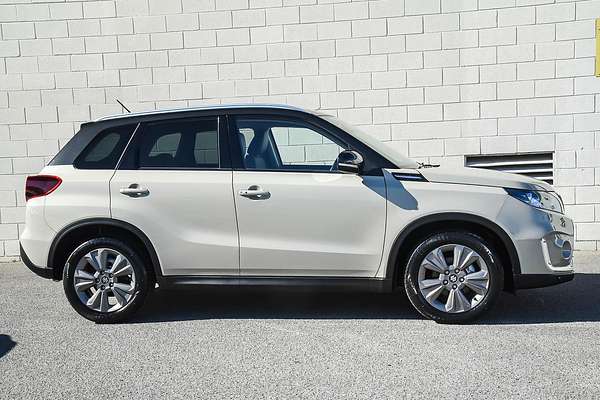 2024 Suzuki Vitara Turbo LY Series II