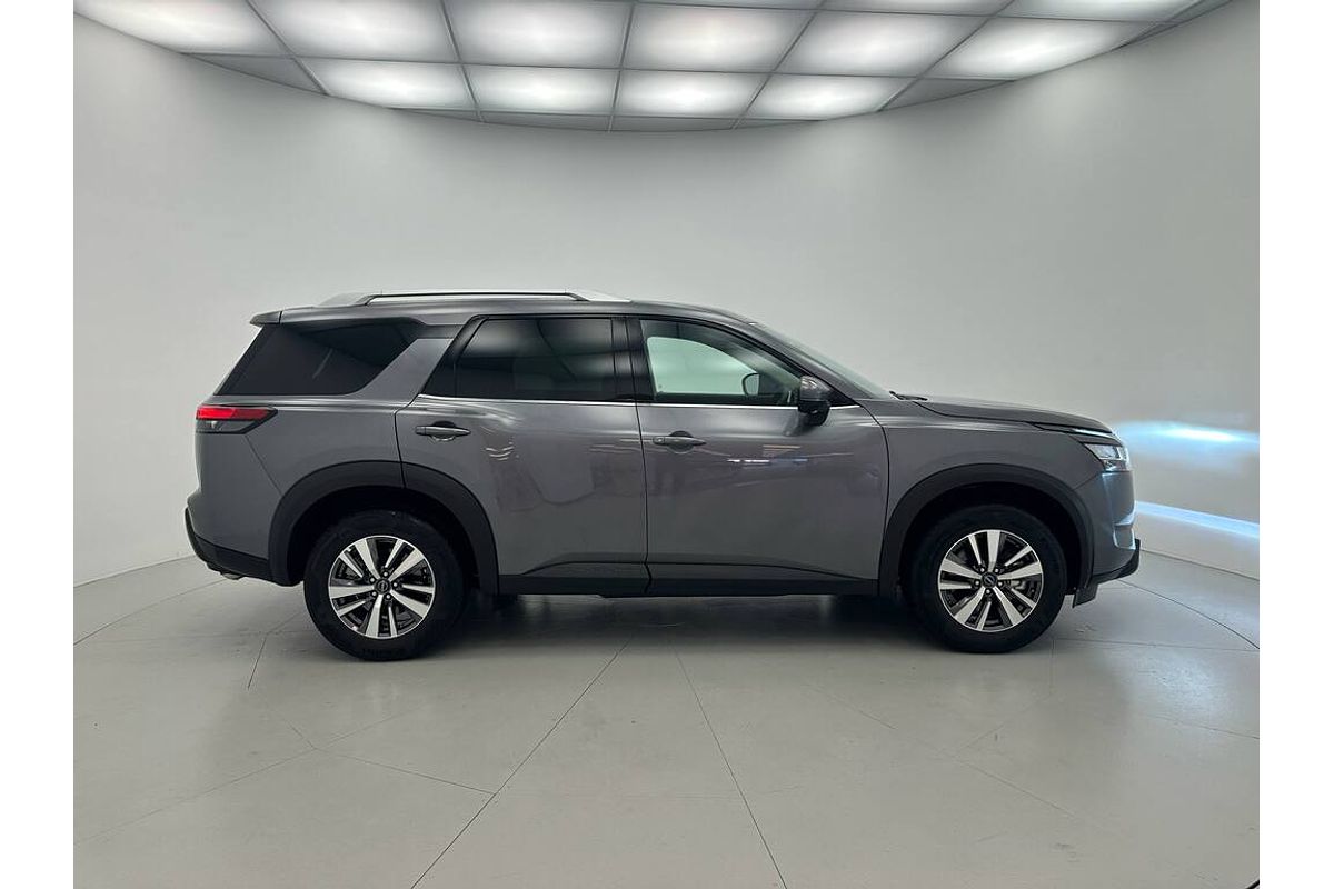 2024 Nissan Pathfinder Ti R53
