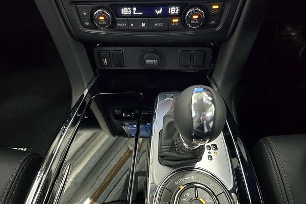 2025 Nissan Patrol Y62