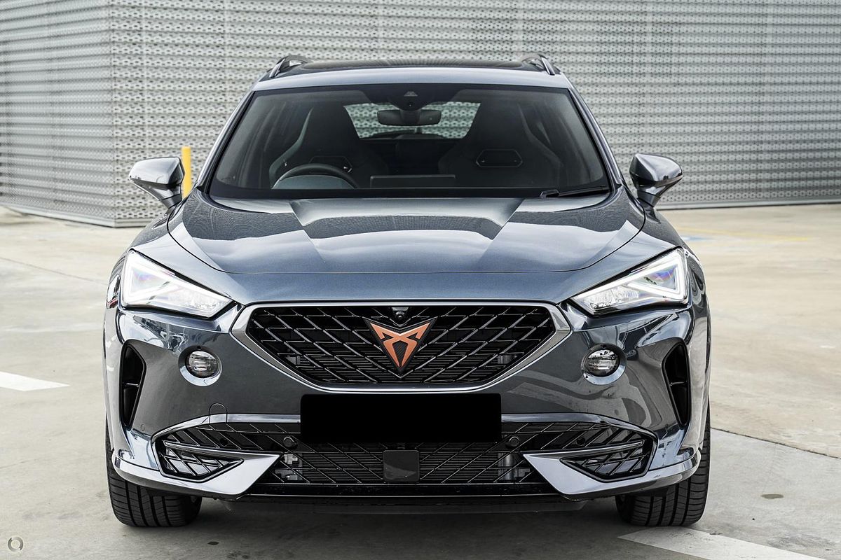 2024 CUPRA Formentor VZe Tribe Edition KM