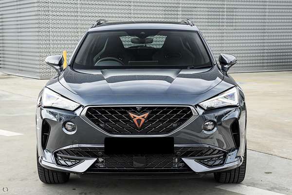 2024 CUPRA Formentor VZe Tribe Edition KM