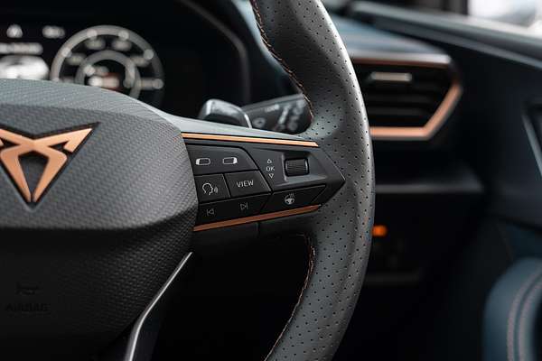 2024 CUPRA Leon V Tribe Edition KL