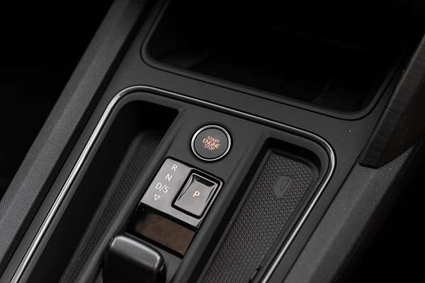 2024 CUPRA Leon V Tribe Edition KL
