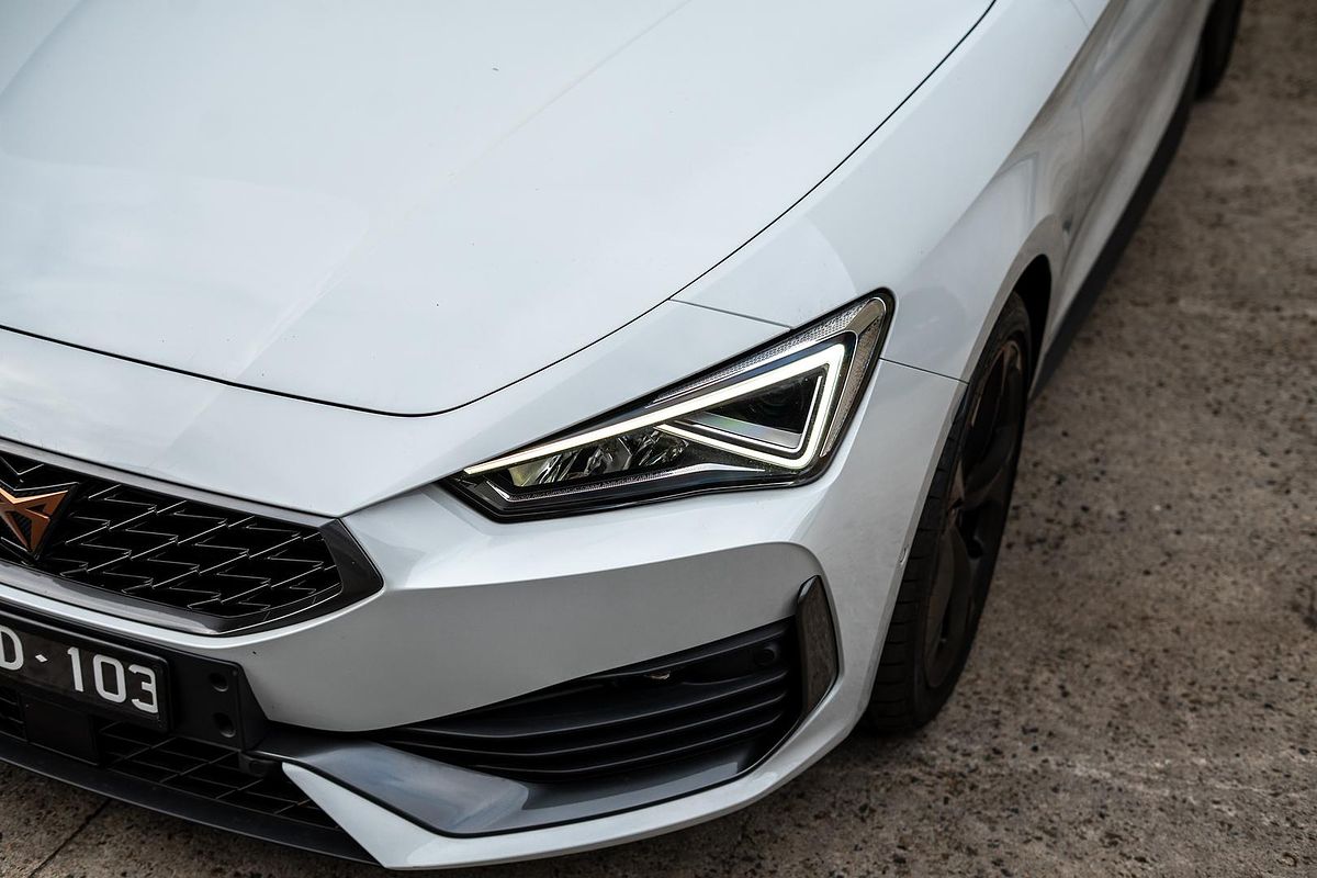2024 CUPRA Leon V Tribe Edition KL