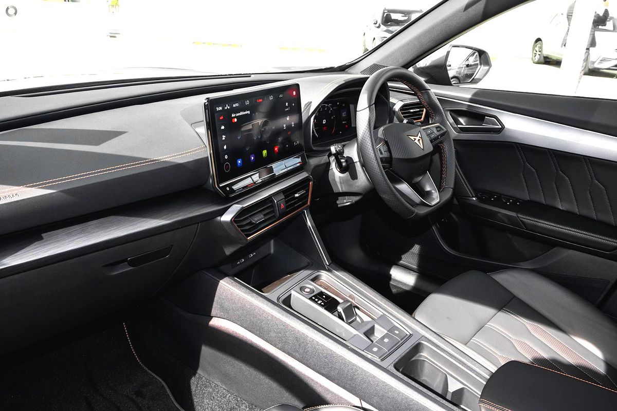 2024 CUPRA Formentor V KM
