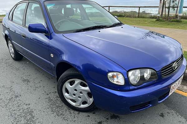 1999 Toyota Corolla Conquest Seca AE102R