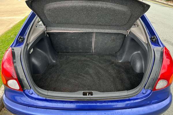 1999 Toyota Corolla Conquest Seca AE102R