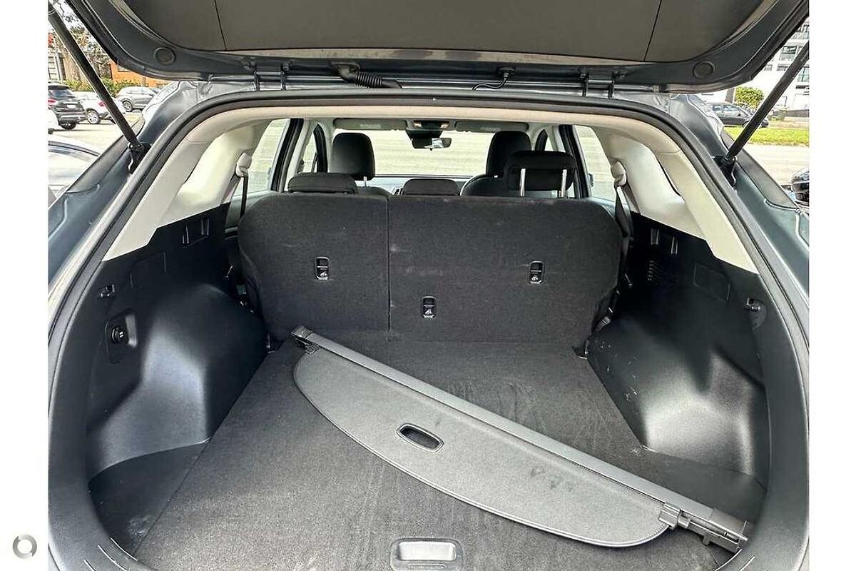 2024 Kia Sportage S NQ5