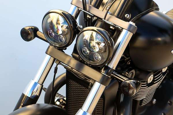 2014 Triumph thunderbird sto rm