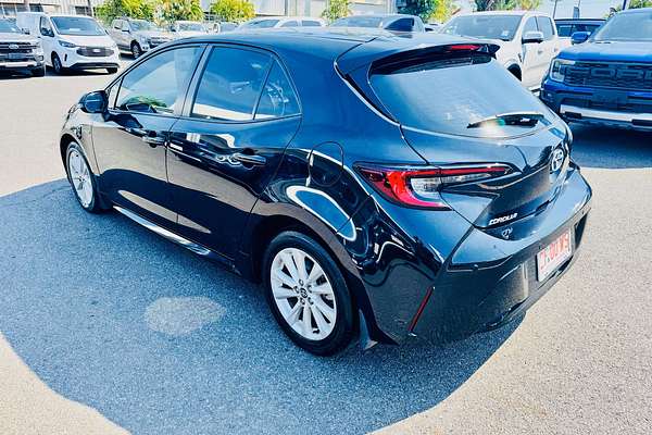2022 Toyota Corolla Ascent Sport Hybrid ZWE211R