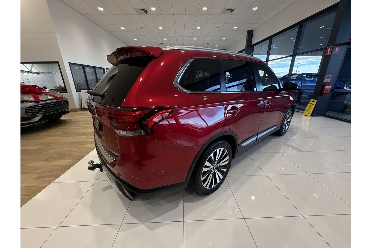 2020 Mitsubishi Outlander LS ZL