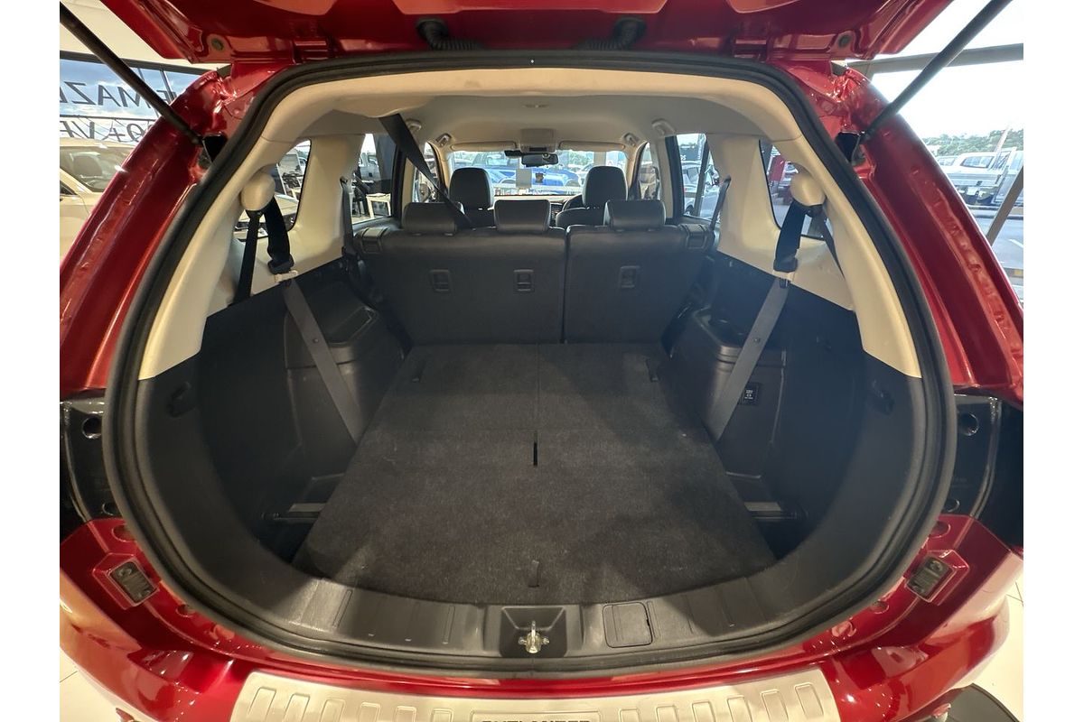 2020 Mitsubishi Outlander LS ZL