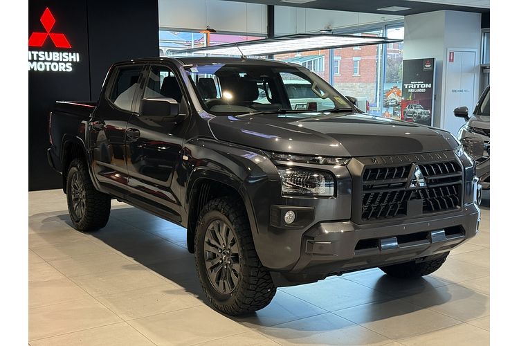 2024 Mitsubishi Triton GLX MV 4X4