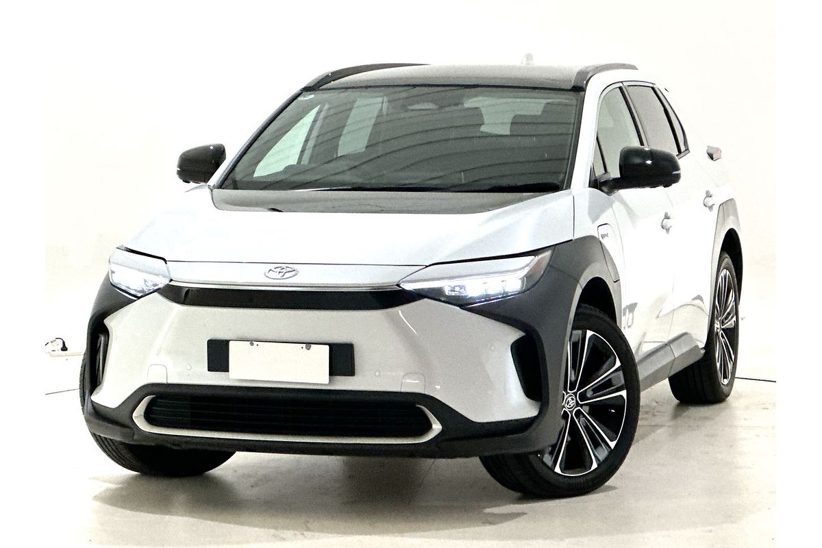 2024 Toyota bZ4X YEAM15R