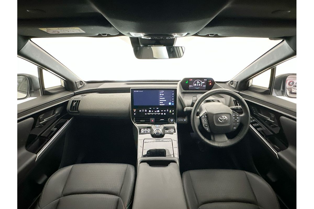2024 Toyota bZ4X YEAM15R