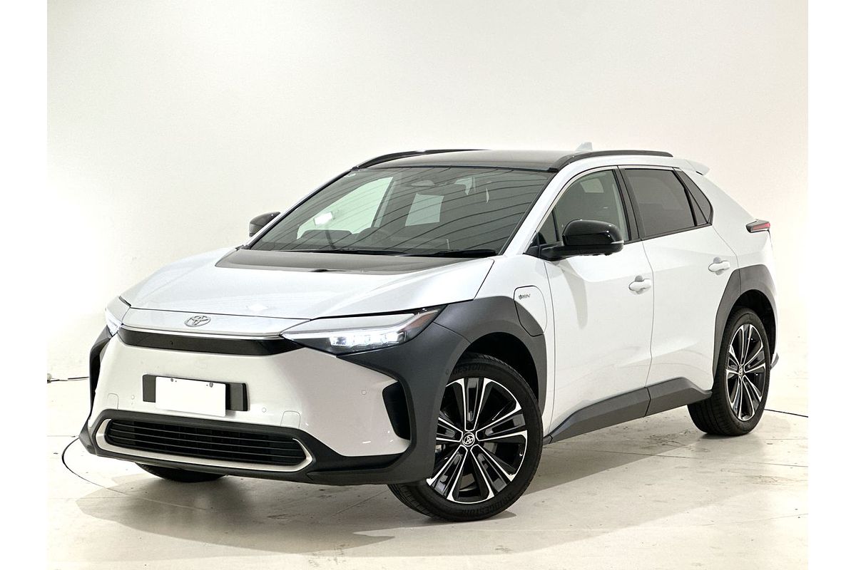 2024 Toyota bZ4X YEAM15R