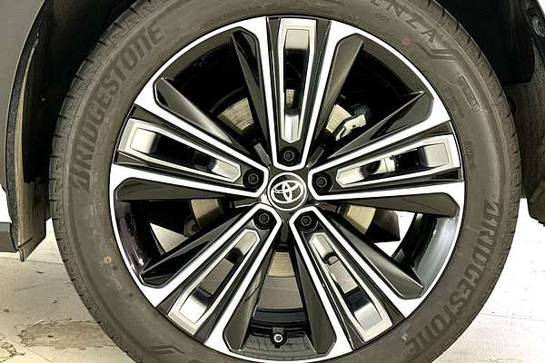 2024 Toyota bZ4X YEAM15R