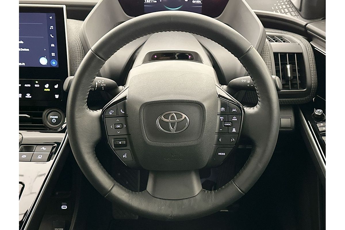 2024 Toyota bZ4X YEAM15R