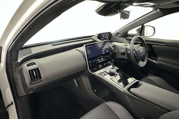 2024 Toyota bZ4X YEAM15R