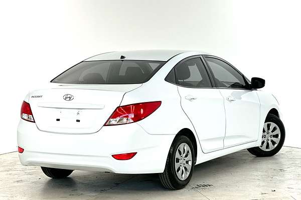2016 Hyundai Accent Active RB3