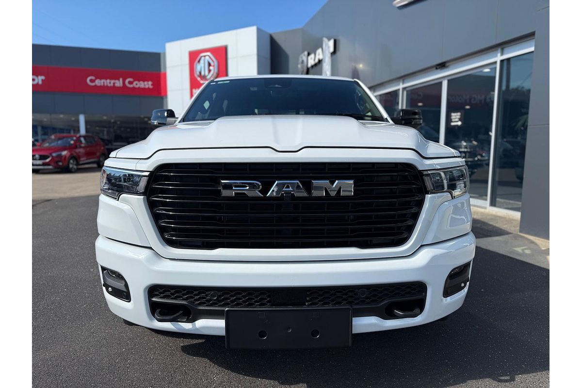 2024 RAM 1500 Laramie Sport Hurricane SO RamBox DT 4X4 SWB