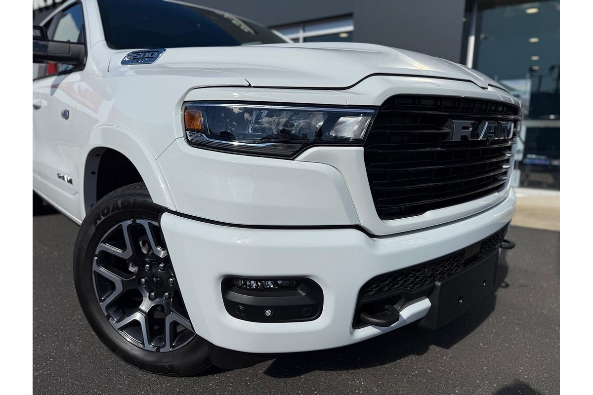 2024 RAM 1500 Laramie Sport Hurricane SO RamBox DT 4X4 SWB