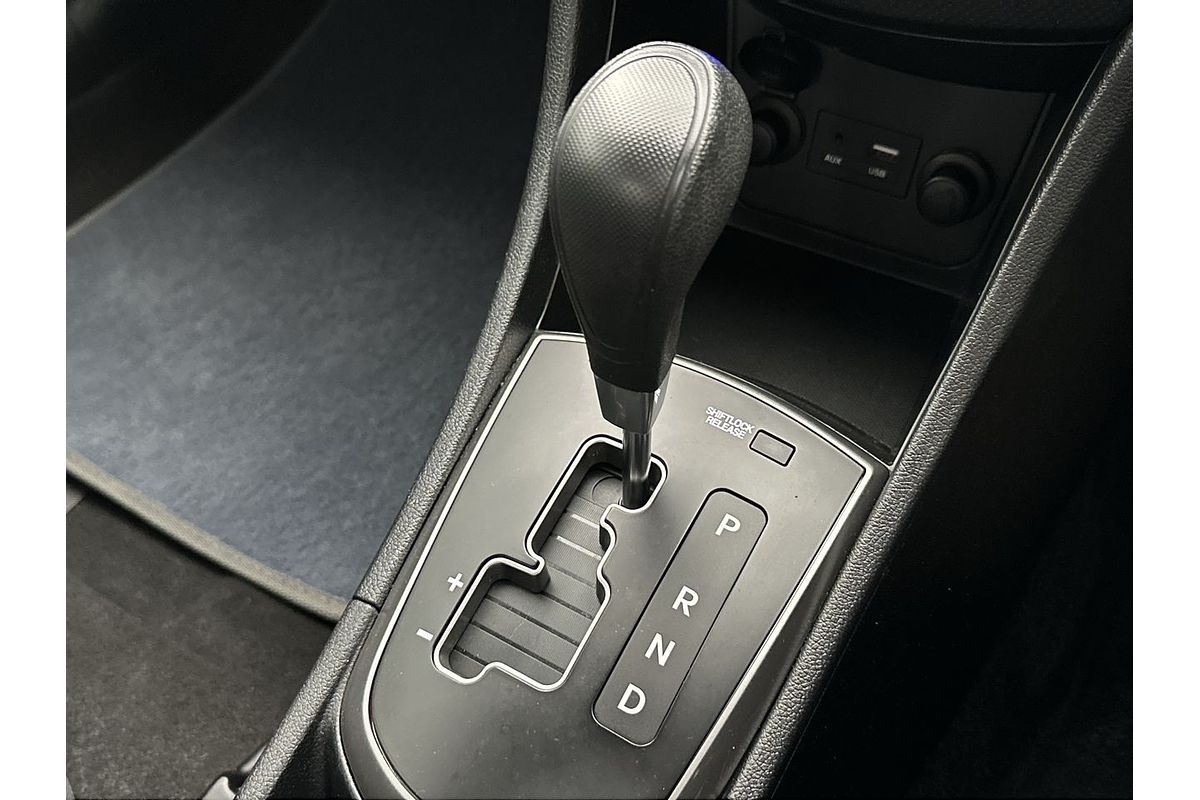 2016 Hyundai Accent Active RB3
