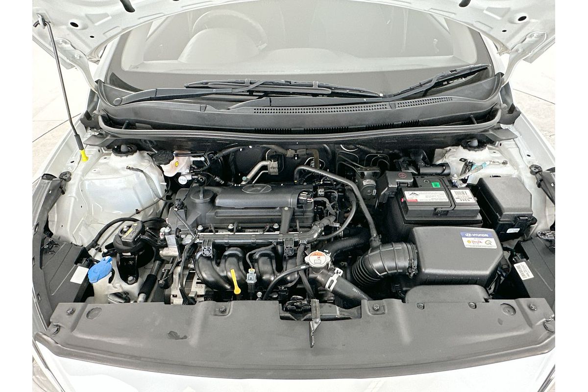 2016 Hyundai Accent Active RB3