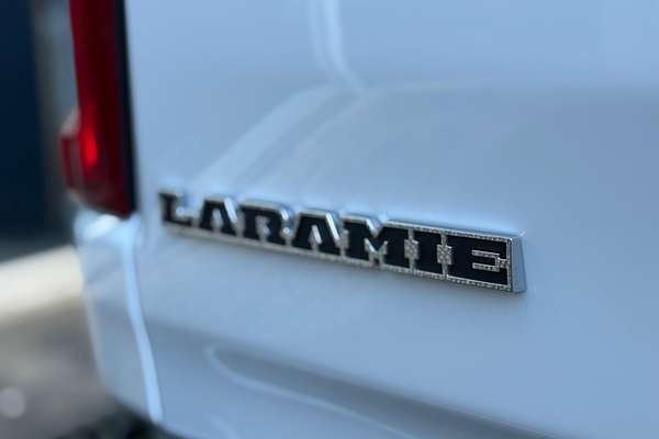 2024 RAM 1500 Laramie Sport Hurricane SO RamBox DT 4X4 SWB