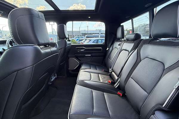 2024 RAM 1500 Laramie Sport Hurricane SO RamBox DT 4X4 SWB