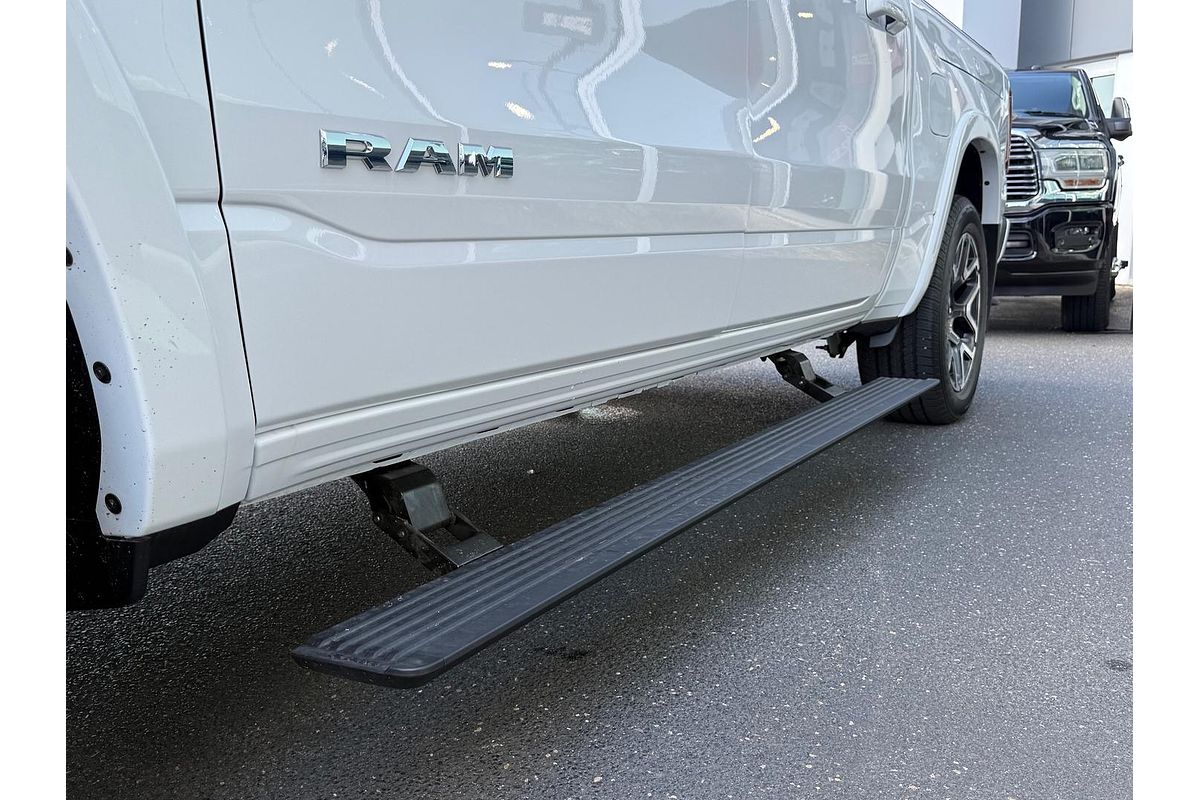 2024 RAM 1500 Laramie Sport Hurricane SO RamBox DT 4X4 SWB