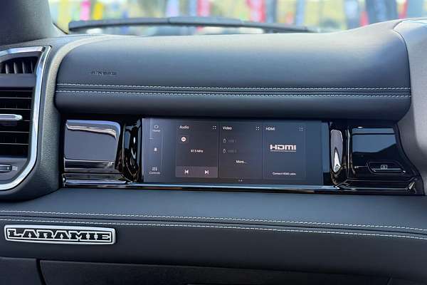 2024 RAM 1500 Laramie Sport Hurricane SO RamBox DT 4X4 SWB