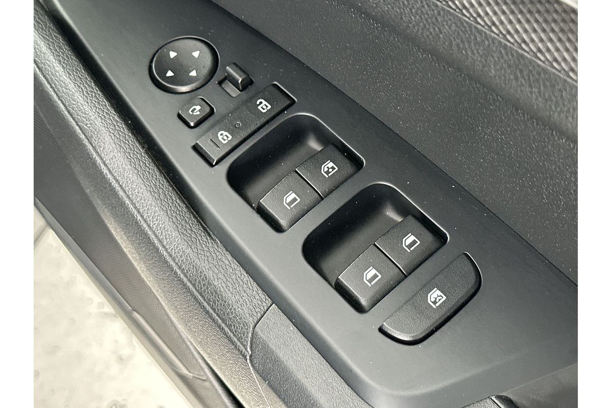 2022 Kia Sportage S NQ5
