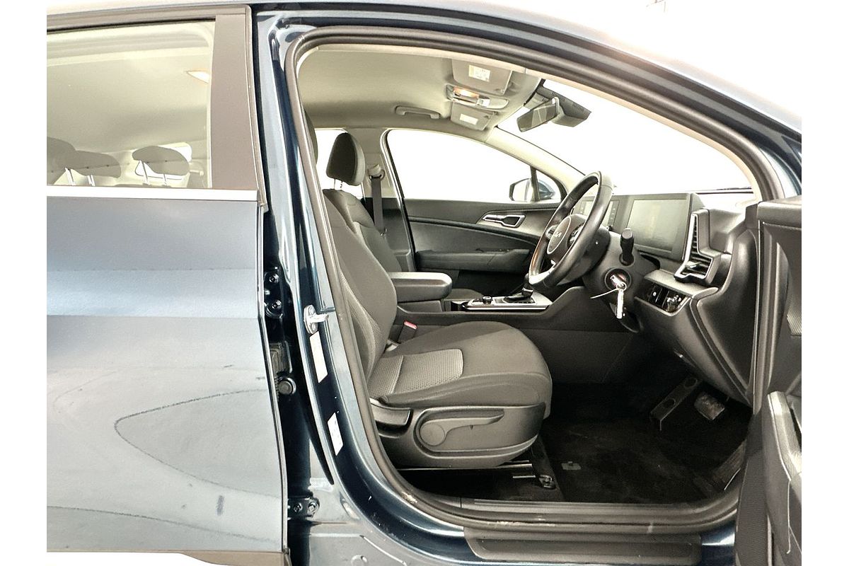 2022 Kia Sportage S NQ5