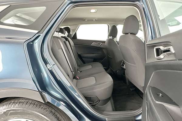 2022 Kia Sportage S NQ5