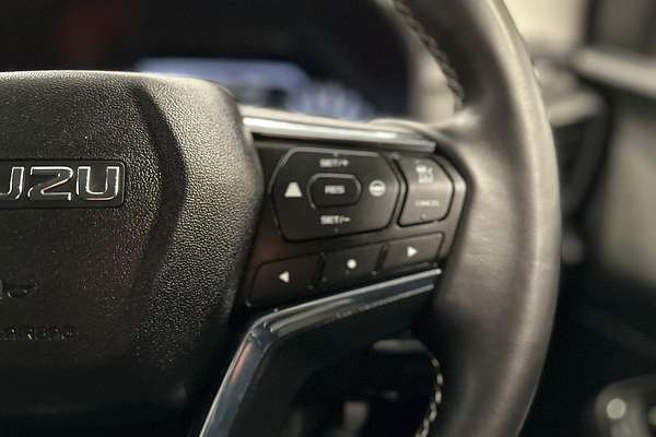 2024 Isuzu MU-X LS-U
