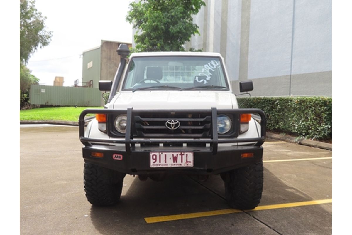 2000 Toyota Landcruiser HZJ79R 4X4