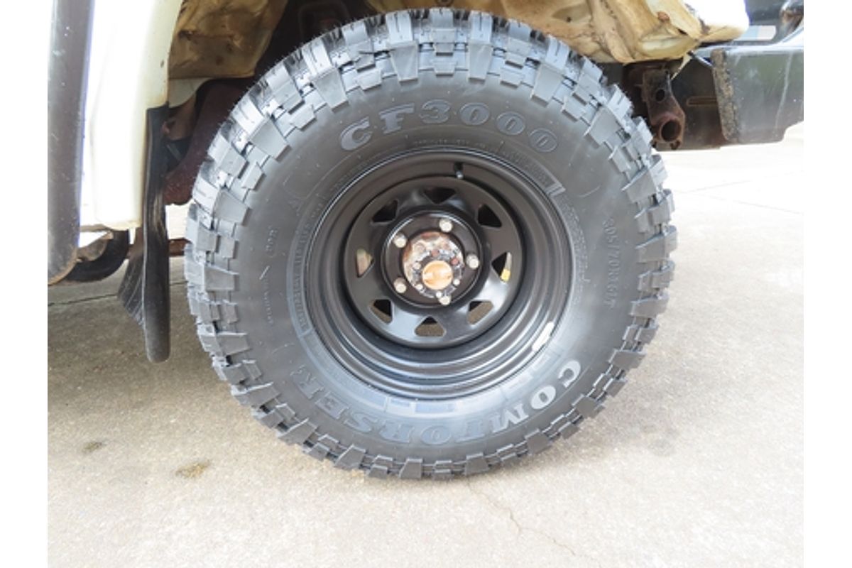 2000 Toyota Landcruiser HZJ79R 4X4
