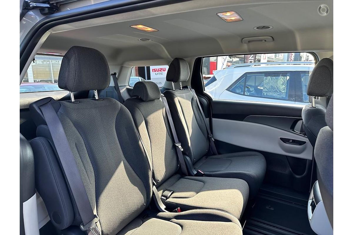 2023 Kia Carnival S KA4