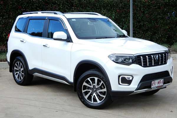 2023 Mahindra Scorpio Z8