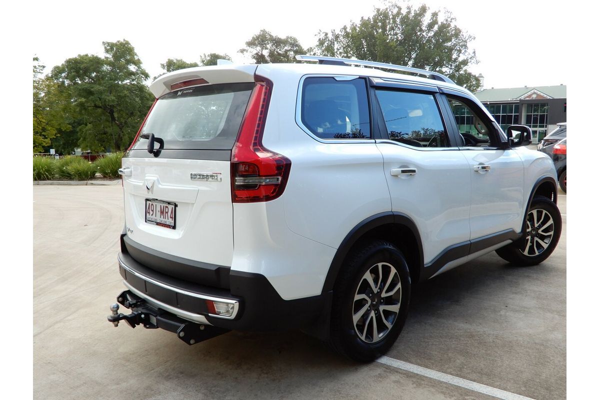 2023 Mahindra Scorpio Z8