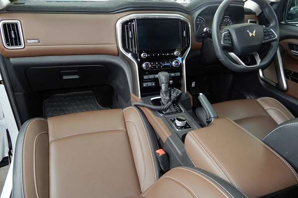 2023 Mahindra Scorpio Z8