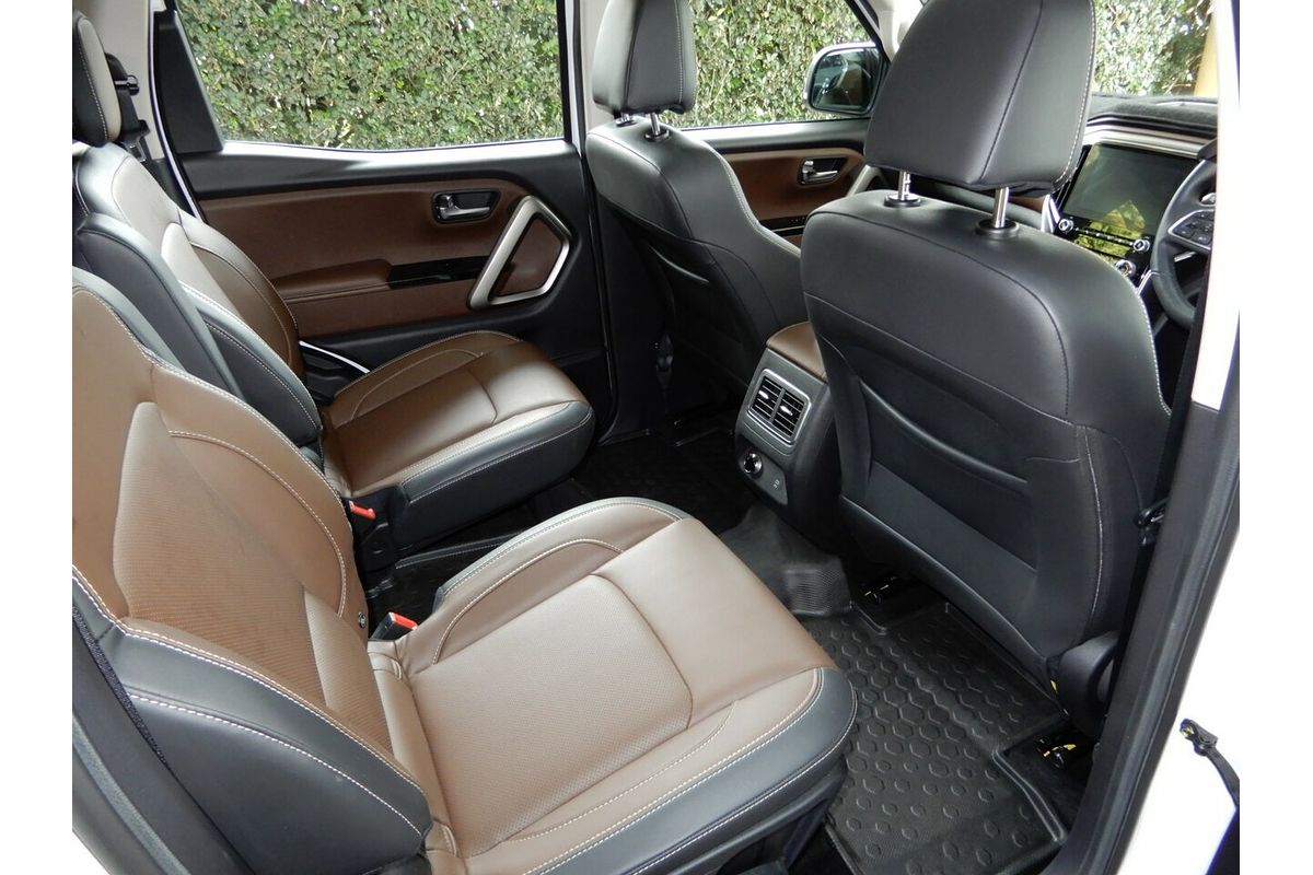 2023 Mahindra Scorpio Z8