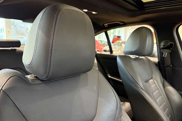 2020 BMW 3 Series 330i M Sport G20